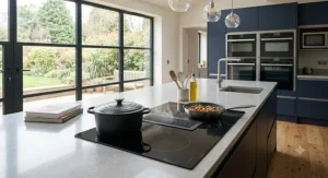 A premium induction hob with built-in extraction technology, ideal for a minimalist cooker hood alternative.